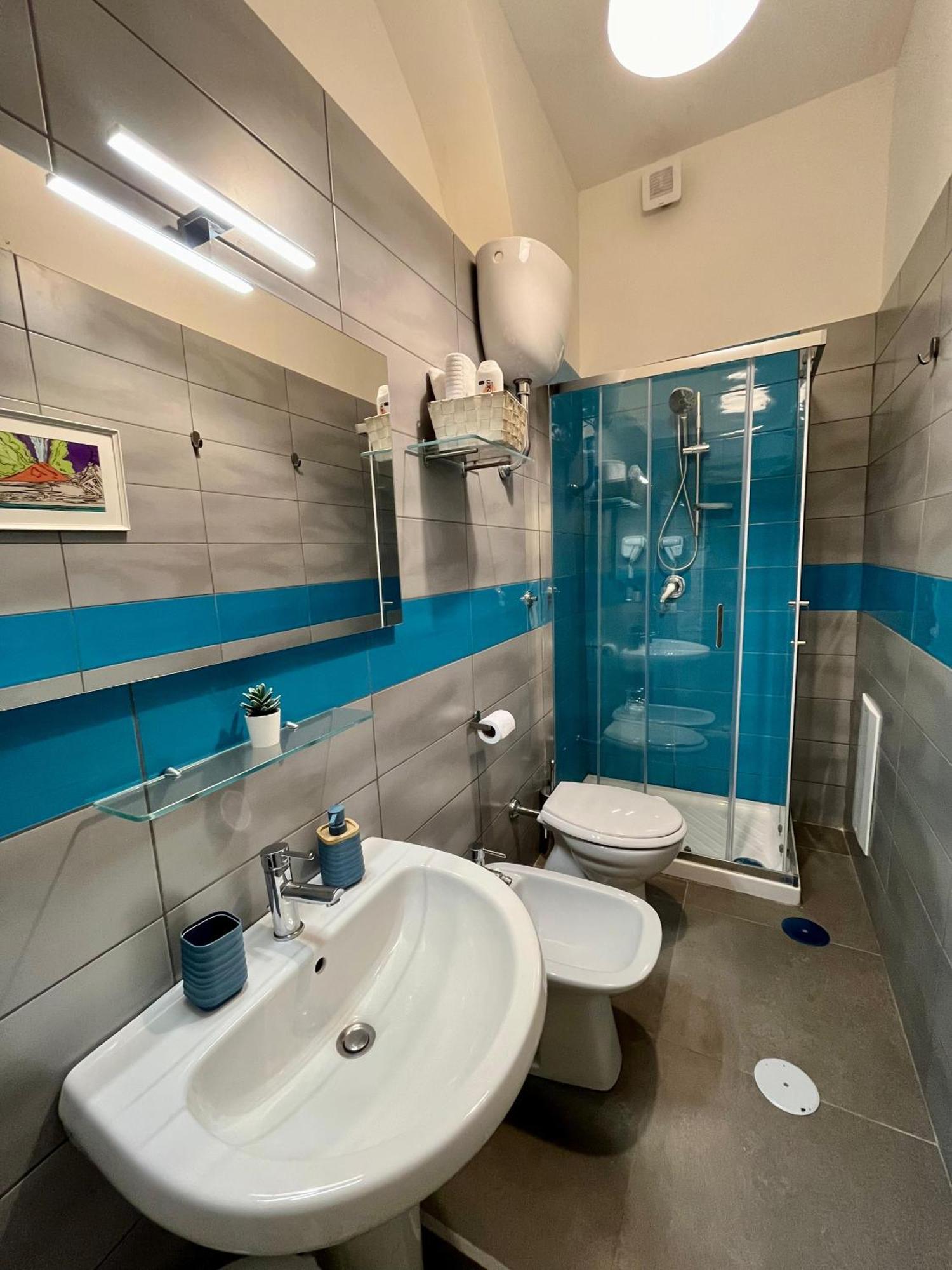 Pop Santa Chiara Bed & Breakfast Napoli Dış mekan fotoğraf